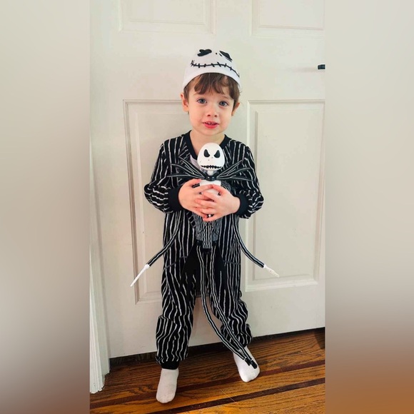 Halloween.  Nightmare before Christmas Jack footless pajamas sizes 18M. - Picture 2 of 5